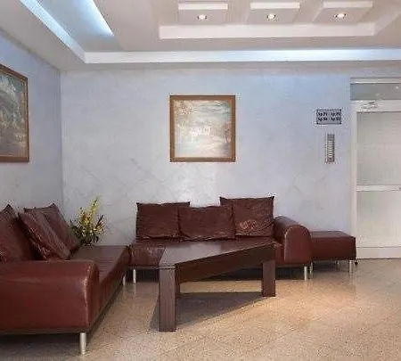 Plaza 4* ساني بيتش