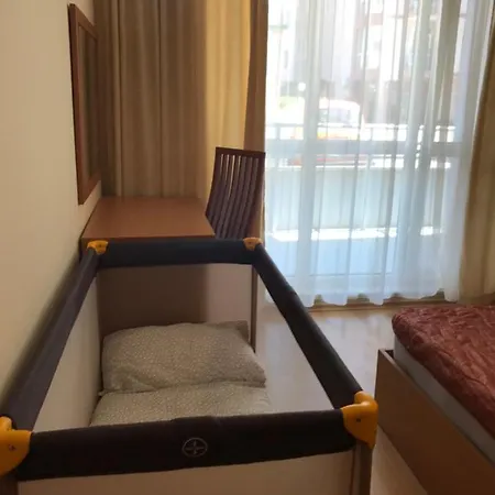 Plaza Hotel 4*